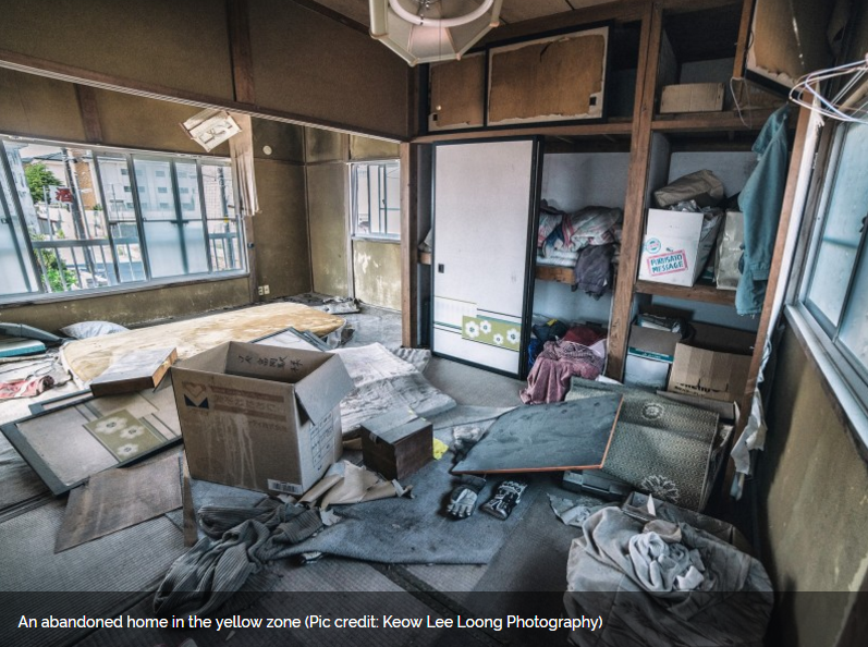 fukushima abandoned home in yellow zone